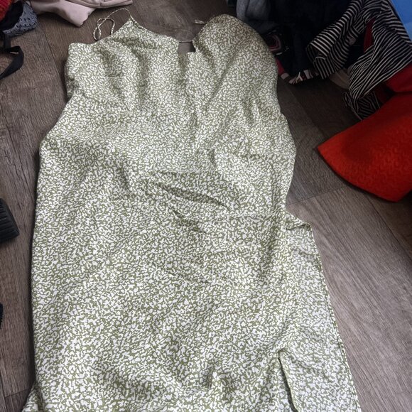Green & White Abercrombie & Fitch Keyhole Dress size M - Picture 6 of 12